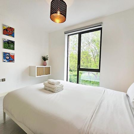 Centrally Located Spacious Flat Near Canary Wharf London Eksteriør billede