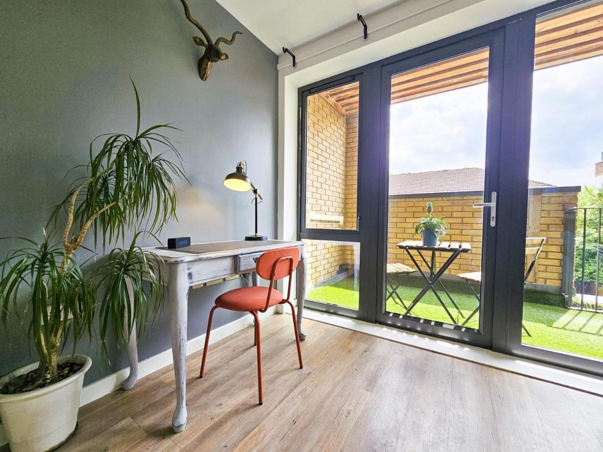 Centrally Located Spacious Flat Near Canary Wharf London Eksteriør billede