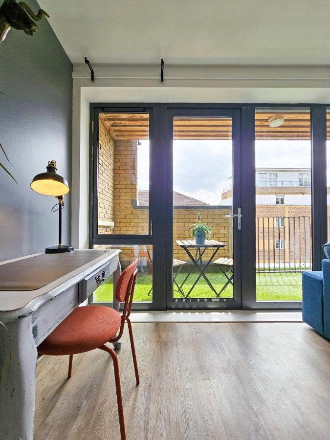 Centrally Located Spacious Flat Near Canary Wharf London Eksteriør billede